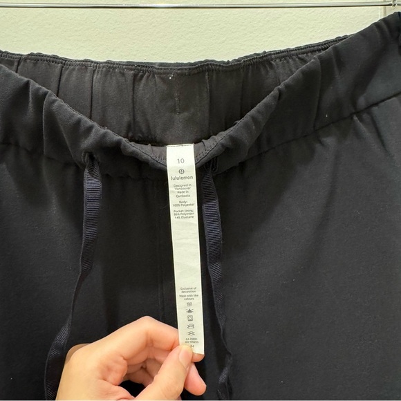 lululemon athletica Black Straight Leg Pants - Picture 7 of 12